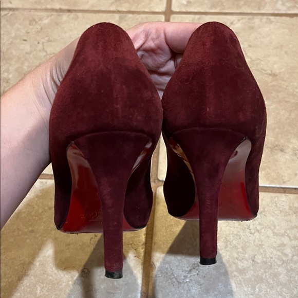 Christian Louboutin authentic red suede heels box no lid - Picture 2 of 7